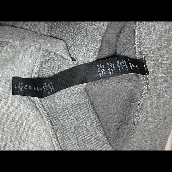 Lululemon Men's Gray Sweatpants - Picture 6 of 6